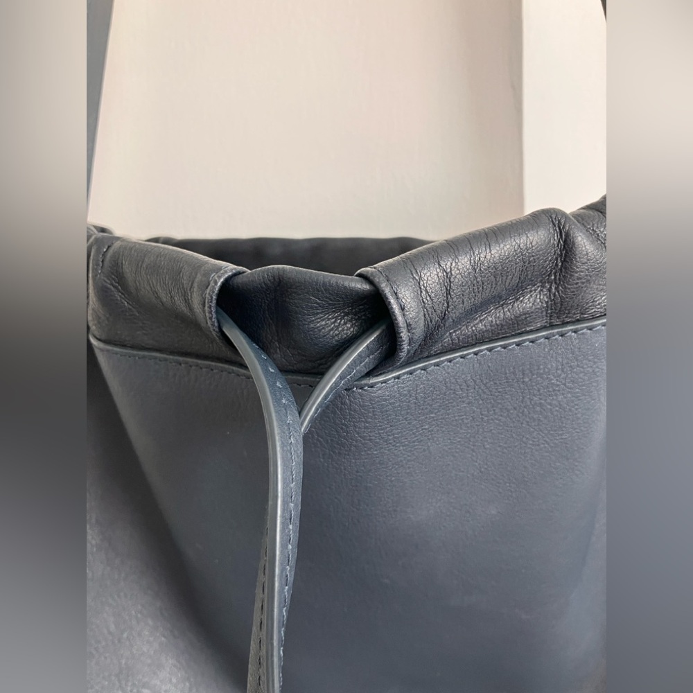 A.P.C. Sac Havane Crossbody bag Navy - Picture 3 of 15